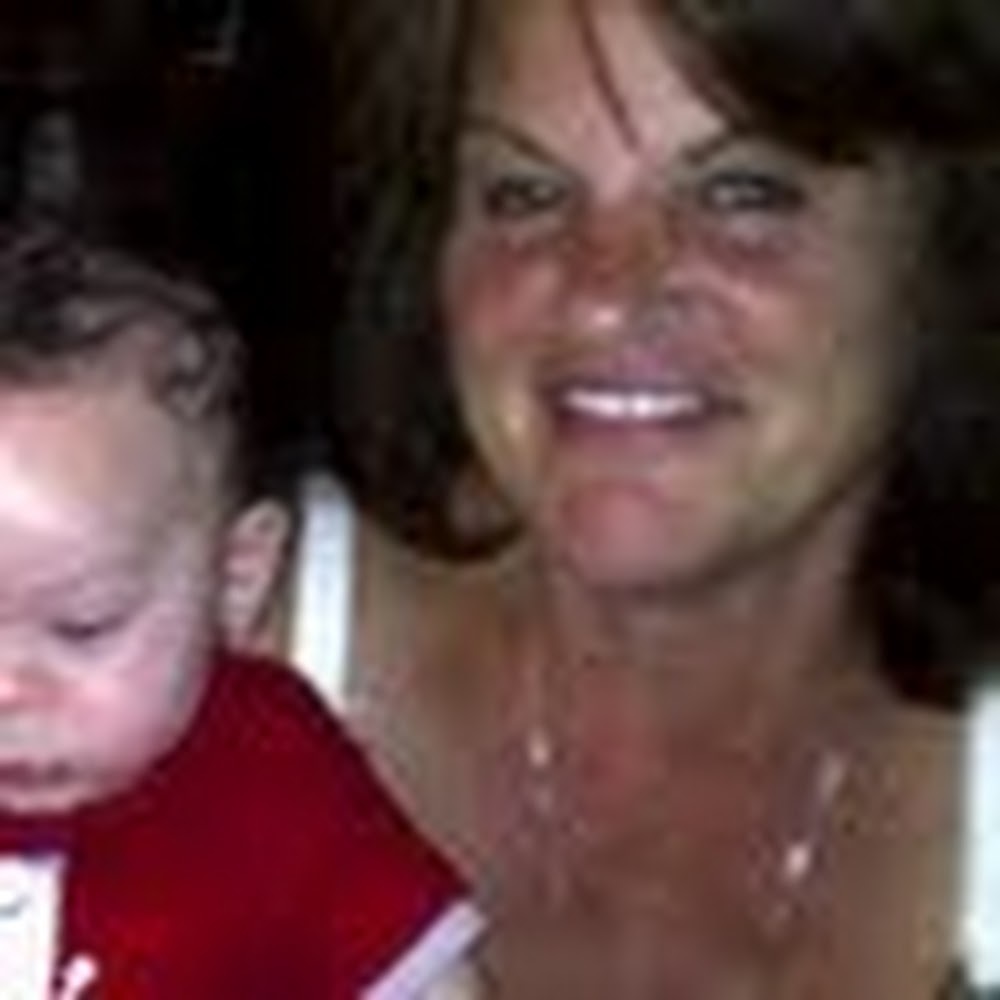 Meet your Posher, Eileen